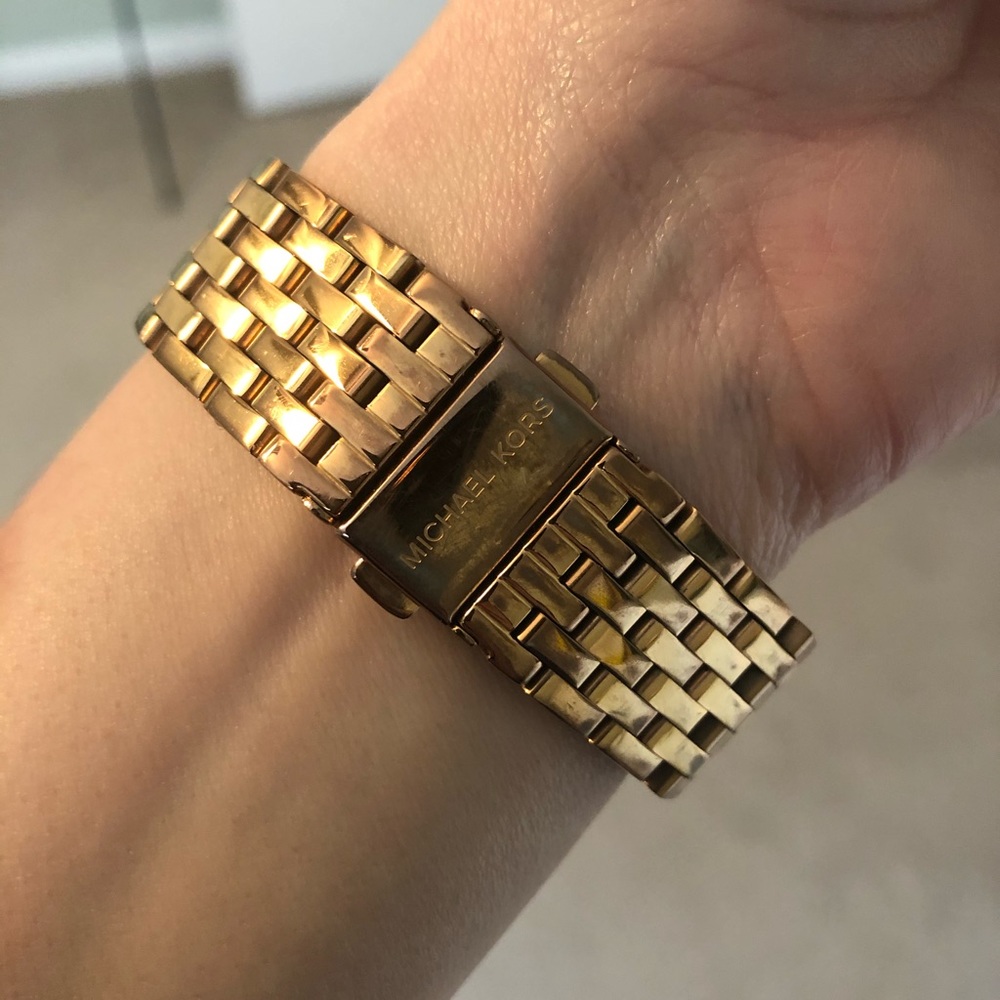 Watch - Picture 2 of 2